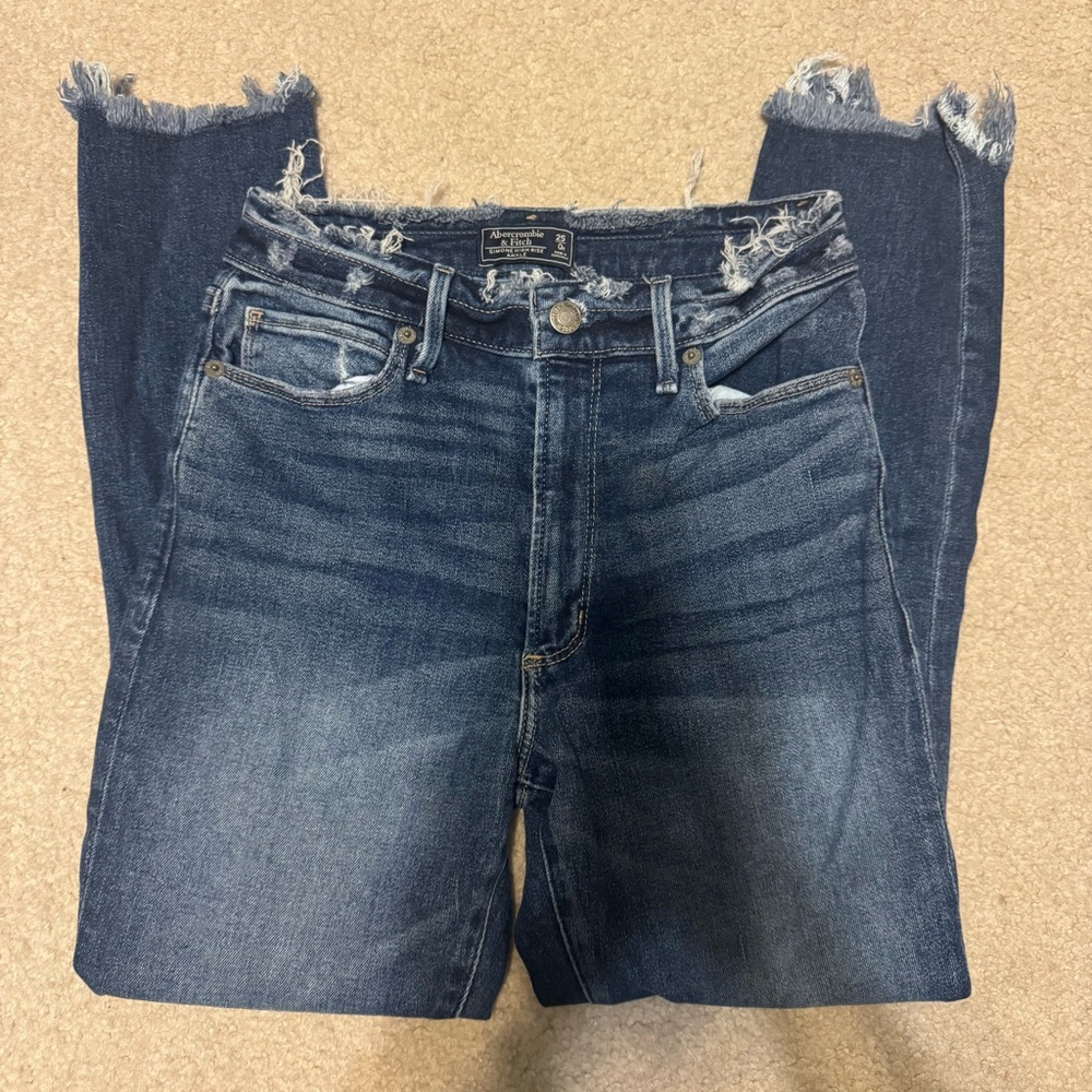 Abercrombie & Fitch Simone High Rise Ankle Jean